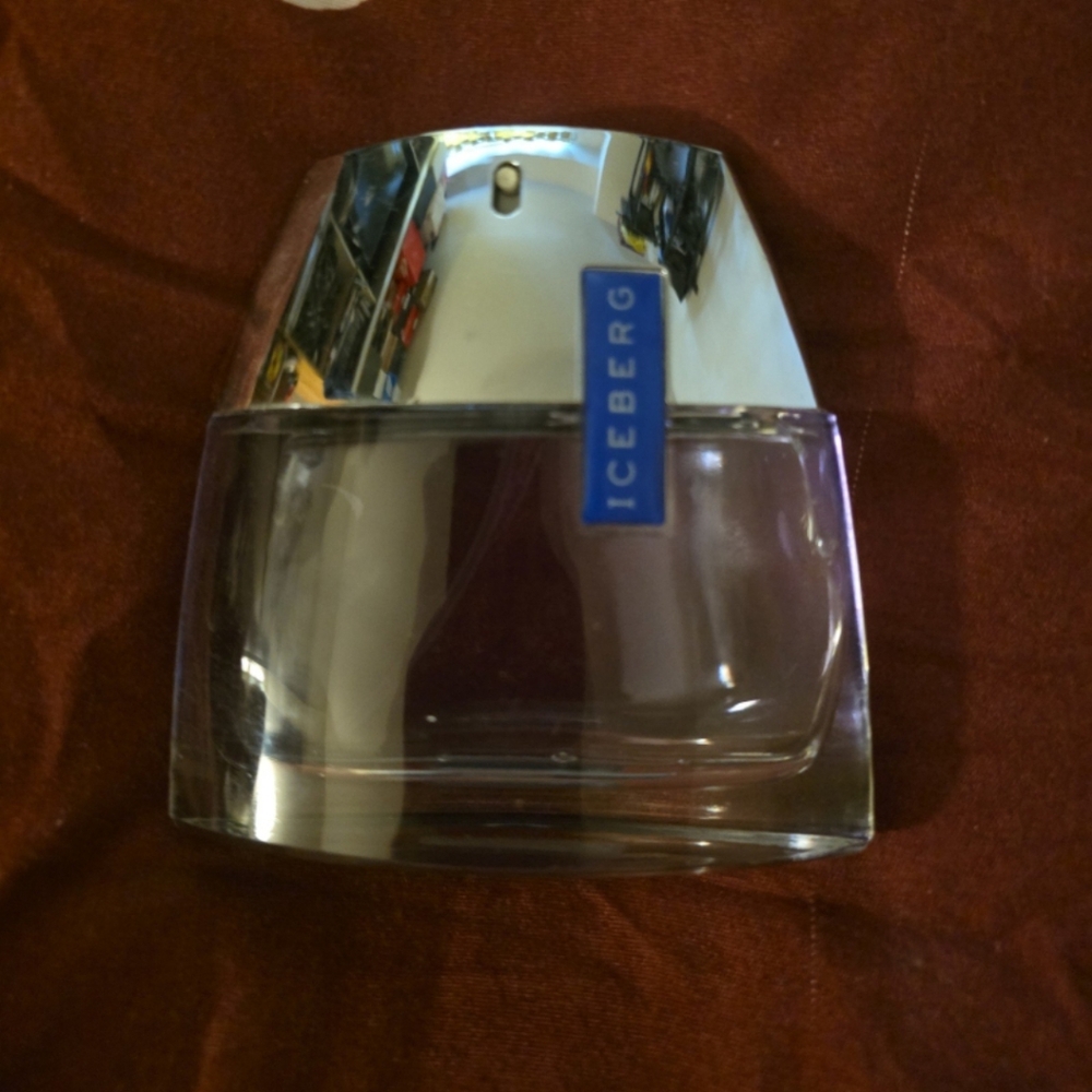 IceBerg cologne 2.54 fl oz nearly full bottle 95%